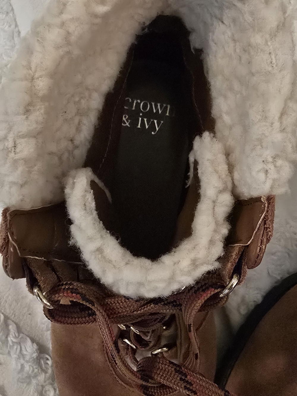 Crown & Ivy Women’s June Tan Suede Lace-Up Shearling Ankle Boots, Size 7.5 - Picture 8 of 10